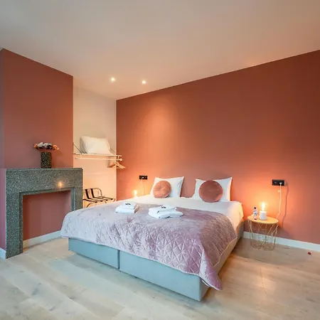 Villa Cezar - Big House At The Center Of - Free Parking *